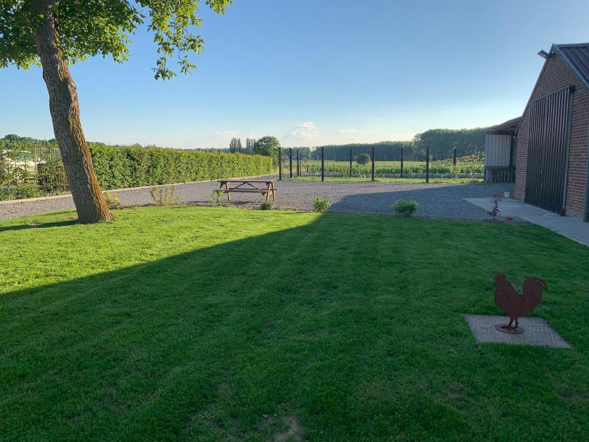 Gîte Les Ganades au cœur des pépinières Brunehaut Exterior foto